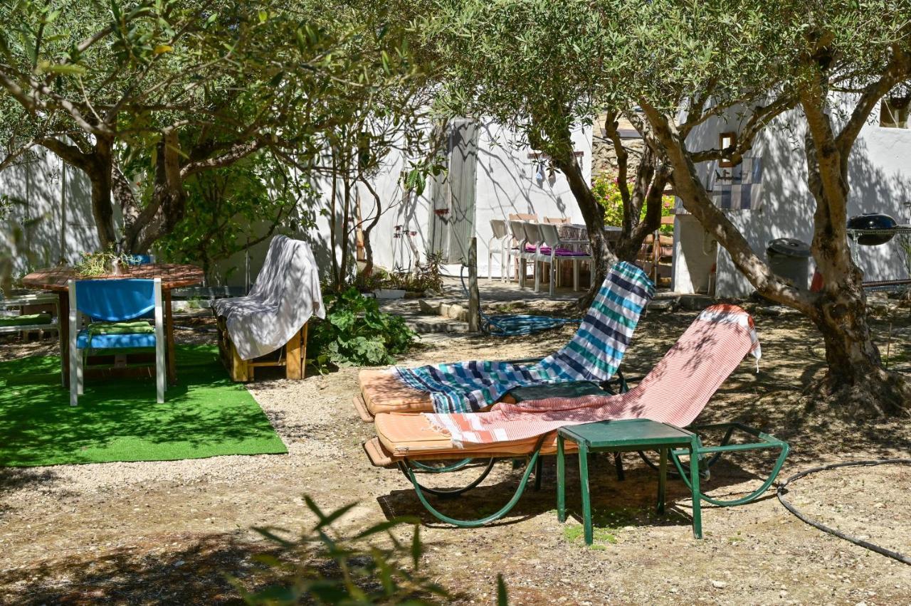 Hostal To Spiti Tou Papa Sto Vouno Kamilari Exterior foto